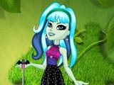 Играть на Joyful Scarah Dress Up